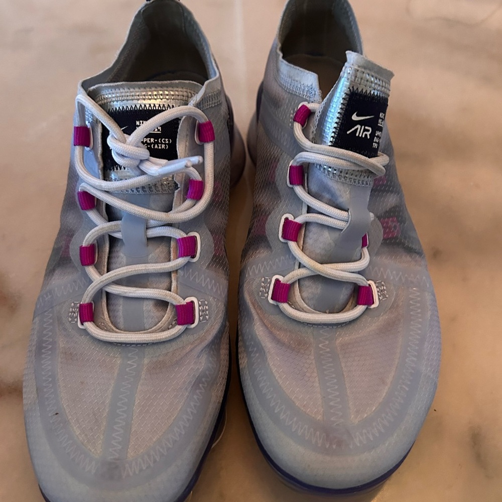 Nike Women's Air Shoes - White and Pink